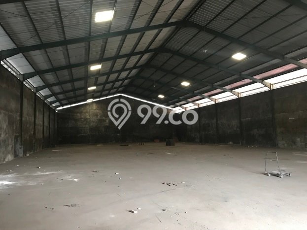 Gudang di Rorotan, Luas 2700m², Jalan Utama, Ready Operasi Gudang di Rorotan, Luas 2700m², Jalan Utama, Ready Operasi