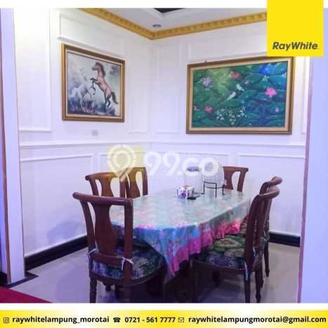 Siap Huni Hunian Elit 5 Kamar di Tanjung Karang Barat Dekat ke Mana Saja Siap Huni Hunian Elit 5 Kamar di Tanjung Karang Barat Dekat ke Mana Saja
