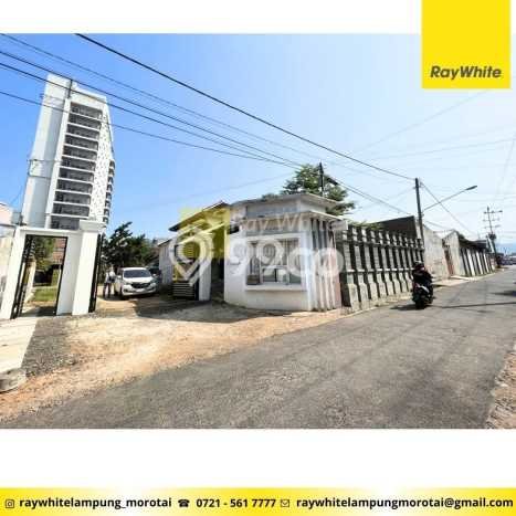 Rumah kawasan Tanjung Karang Pusat, Bandar Lampung, LT 3041m2m² Bangunan 200m2m² Rumah kawasan Tanjung Karang Pusat, Bandar Lampung, LT 3041m2m² Bangunan 200m2m²