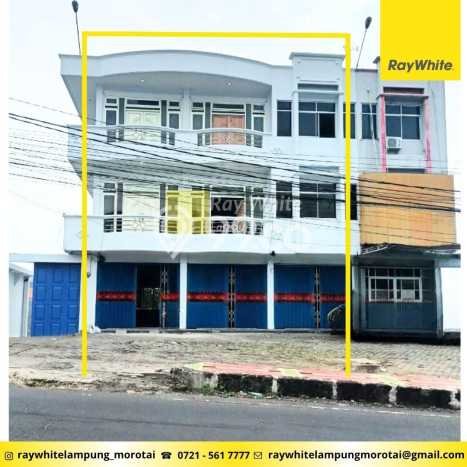 Lokasi strategis! Rumah siap huni disewakan di Teluk Betung Utara LB 0m2 Lokasi strategis! Rumah siap huni disewakan di Teluk Betung Utara LB 0m2