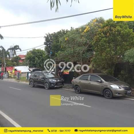 Rumah kawasan Tanjung Karang Pusat, Bandar Lampung, LT 3041m2m² Bangunan 200m2m² Rumah kawasan Tanjung Karang Pusat, Bandar Lampung, LT 3041m2m² Bangunan 200m2m²