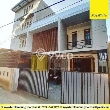 Hunian Mewah Dijual LT 221m2 di Tanjung Karang Pusat, Bandar Lampung Hunian Mewah Dijual LT 221m2 di Tanjung Karang Pusat, Bandar Lampung