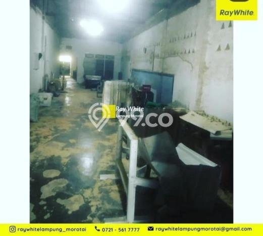 LOKASI STRATEGIS! Pabrik Kawasan Metro Pusat, Luas 1250m2m², Akses Utama LOKASI STRATEGIS! Pabrik Kawasan Metro Pusat, Luas 1250m2m², Akses Utama