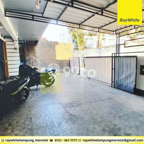 Hunian Mewah Dijual LT 221m2 di Tanjung Karang Pusat, Bandar Lampung Hunian Mewah Dijual LT 221m2 di Tanjung Karang Pusat, Bandar Lampung