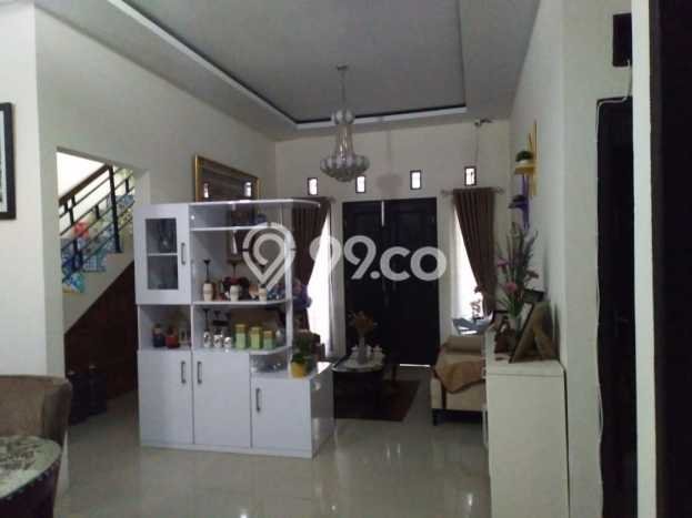 Rumah Strategis Modern Lb 200m2 di Tanjung Karang Barat, Bandar Lampung Rumah Strategis Modern Lb 200m2 di Tanjung Karang Barat, Bandar Lampung
