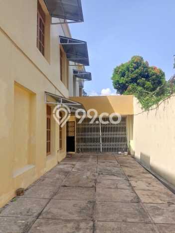 Rumah 6 KT 3 KM Luas Tanah 1020m2m², Luas Bangunan 440m2m² di Tanjung Karang Pusat, Bandar Lampung Rumah 6 KT 3 KM Luas Tanah 1020m2m², Luas Bangunan 440m2m² di Tanjung Karang Pusat, Bandar Lampung