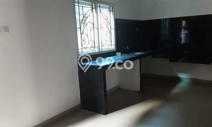 Siap Huni Hunian Elit 4 Kamar di Enggal Dekat ke Mana Pun Siap Huni Hunian Elit 4 Kamar di Enggal Dekat ke Mana Pun