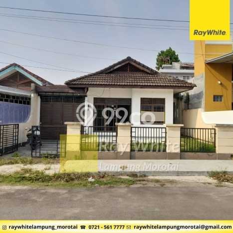 Jual Rumah Bagus Siap Huni LB 180m2 di Way Halim, Bandar Lampung Jual Rumah Bagus Siap Huni LB 180m2 di Way Halim, Bandar Lampung