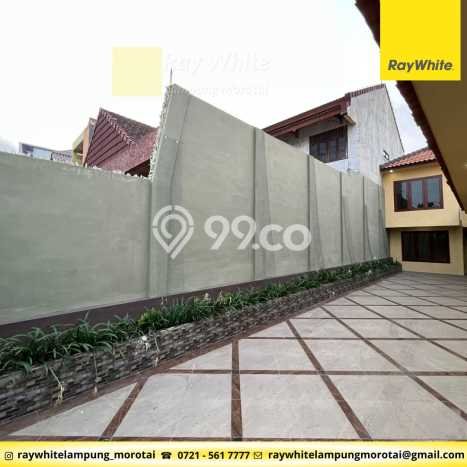 For Sale Rumah Mewah Exclusive di Tanjung Karang Pusat, Bandar Lampung For Sale Rumah Mewah Exclusive di Tanjung Karang Pusat, Bandar Lampung