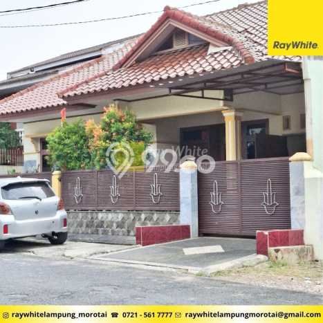 Rumah Eksklusif Dijual LT 219m2 di Tanjung Karang Pusat, Bandar Lampung Rumah Eksklusif Dijual LT 219m2 di Tanjung Karang Pusat, Bandar Lampung