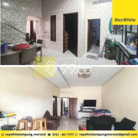 For Sale Rumah 3 Kamar Lokasi Strategis Nyaman dan Strategis di Tanjung Karang Pusat For Sale Rumah 3 Kamar Lokasi Strategis Nyaman dan Strategis di Tanjung Karang Pusat