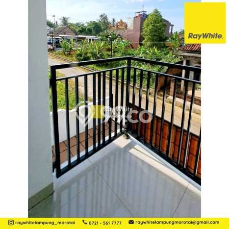 Rumah Modern Cantik 4 Kamar Bisa Langsung Pindah di Tanjung Senang Rumah Modern Cantik 4 Kamar Bisa Langsung Pindah di Tanjung Senang