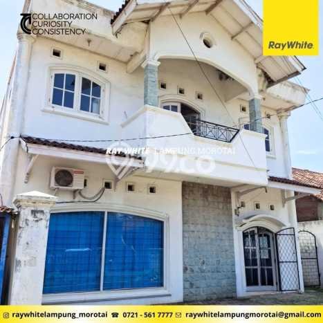 DIJUAL CEPAT! Rumah Minimalis di Tanjung Karang Pusat, Bandar Lampung, LT 206m2m² LB 300m2m² NEGO! DIJUAL CEPAT! Rumah Minimalis di Tanjung Karang Pusat, Bandar Lampung, LT 206m2m² LB 300m2m² NEGO!