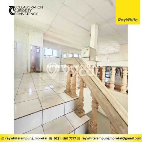 DIJUAL CEPAT! Rumah Minimalis di Tanjung Karang Pusat, Bandar Lampung, LT 206m2m² LB 300m2m² NEGO! DIJUAL CEPAT! Rumah Minimalis di Tanjung Karang Pusat, Bandar Lampung, LT 206m2m² LB 300m2m² NEGO!