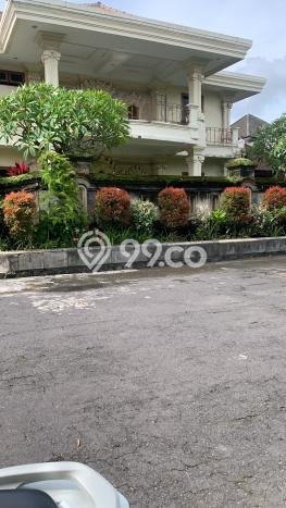 Dijual Rumah Luas Megah Dengan View Cantik di Gatot Subroto, Denpasar Dijual Rumah Luas Megah Dengan View Cantik di Gatot Subroto, Denpasar