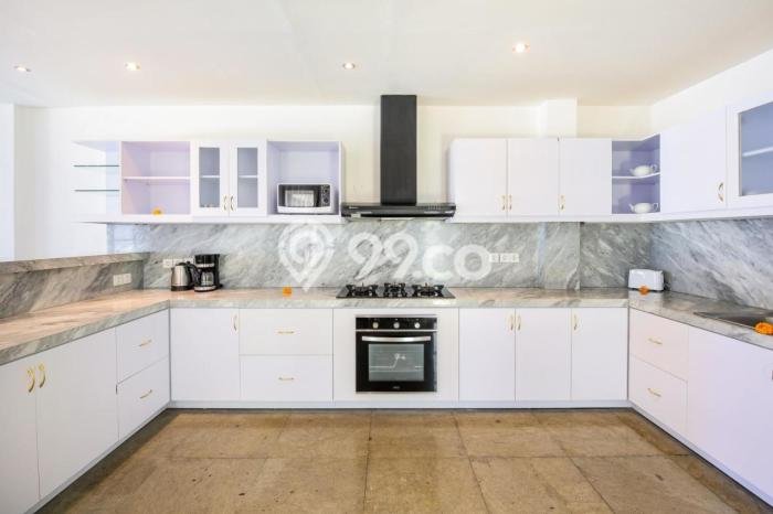 Vila Berkembang di , Luas 409m2m², Akses ke berbagai fasilitas Vila Berkembang di , Luas 409m2m², Akses ke berbagai fasilitas