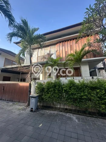 Rumah Luxury Modern Siap Huni di Renon Denpasar Rumah Luxury Modern Siap Huni di Renon Denpasar