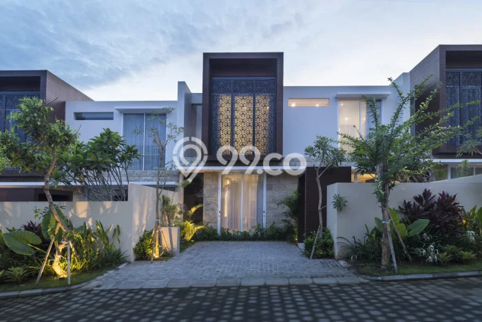 Ready to Use! Premium House LT 231m2 Desain Elegan di Nusa Dua Ready to Use! Premium House LT 231m2 Desain Elegan di Nusa Dua