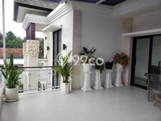 Tersedia Vila di , Area 285m2m², Posisi Premium Tersedia Vila di , Area 285m2m², Posisi Premium