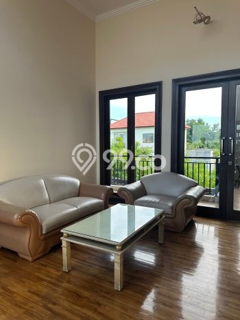 Vila di , Ukuran 300m2m², Akses ke berbagai keperluan Vila di , Ukuran 300m2m², Akses ke berbagai keperluan