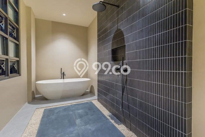 Vila Strategis di , Dimensi 363m2m², Dekat ke beragam fasilitas Vila Strategis di , Dimensi 363m2m², Dekat ke beragam fasilitas