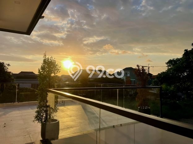 Vila Asri di , Dimensi 200m2m², View Indah sekitar Vila Asri di , Dimensi 200m2m², View Indah sekitar