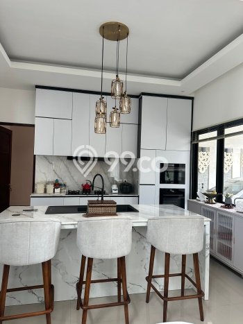 Dijual Vila di , Area 285m2m², Area tenang untuk Anda Dijual Vila di , Area 285m2m², Area tenang untuk Anda