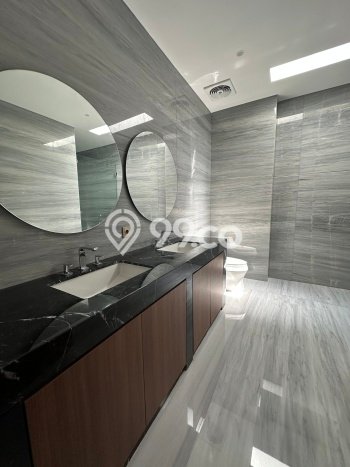 Hunian Elit LB 198m2 Siap Huni Desain Elegan di Umalas, Badung Hunian Elit LB 198m2 Siap Huni Desain Elegan di Umalas, Badung