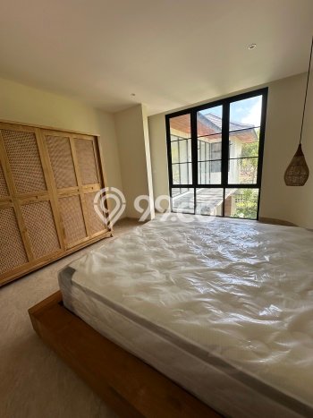 Vila Terawat Kawasan , Luas 185m2m², Lingkungan Asri dan nyaman Vila Terawat Kawasan , Luas 185m2m², Lingkungan Asri dan nyaman