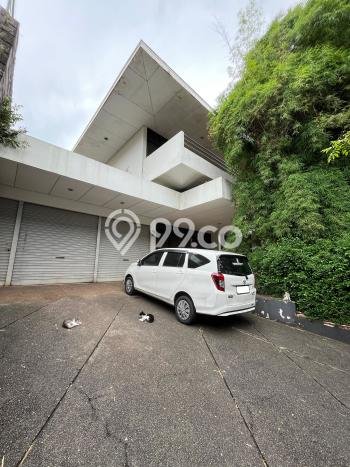 Rumah Elit Modern Tanpa Renovasi di Permata Hijau Jakarta Selatan Rumah Elit Modern Tanpa Renovasi di Permata Hijau Jakarta Selatan