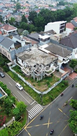 Hunian Mewah LB 200m2 Siap Huni Desain Elegan di Pondok Indah, Jakarta Selatan Hunian Mewah LB 200m2 Siap Huni Desain Elegan di Pondok Indah, Jakarta Selatan