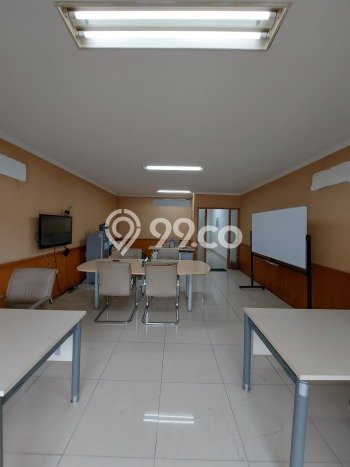 AREA BISNIS! Ruko Kawasan Pondok Indah, Luas 390m², Mainroad, Ramai AREA BISNIS! Ruko Kawasan Pondok Indah, Luas 390m², Mainroad, Ramai