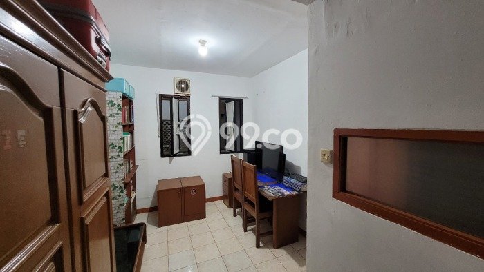 Rumah Elit LB 210m2 Siap Huni Desain Elegan di Sektor 5 - Bintaro, Tangerang Selatan Rumah Elit LB 210m2 Siap Huni Desain Elegan di Sektor 5 - Bintaro, Tangerang Selatan