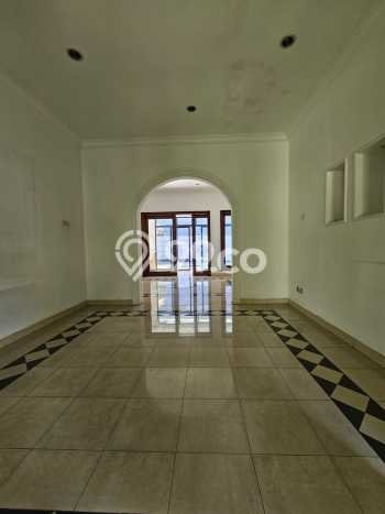 Jual Rumah Luas Elegan Dengan View Eksklusif di Pondok Indah, Jakarta Selatan Jual Rumah Luas Elegan Dengan View Eksklusif di Pondok Indah, Jakarta Selatan