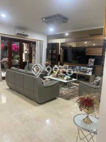 Jual Rumah Mewah Elegan Dengan View Cantik di Meruya, Jakarta Barat Jual Rumah Mewah Elegan Dengan View Cantik di Meruya, Jakarta Barat