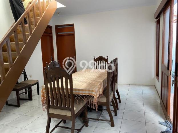 For Sale! Luxury House LT 300m2 Desain Modern di Lebak Bulus For Sale! Luxury House LT 300m2 Desain Modern di Lebak Bulus