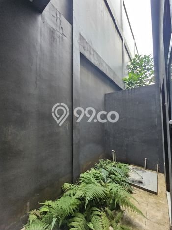 Rumah Luas Asri 4 KT Siap Huni di Bintaro Jakarta Selatan Rumah Luas Asri 4 KT Siap Huni di Bintaro Jakarta Selatan