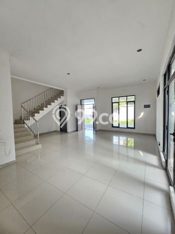 Rumah Luas Asri 4 KT Siap Huni di Bintaro Jakarta Selatan Rumah Luas Asri 4 KT Siap Huni di Bintaro Jakarta Selatan