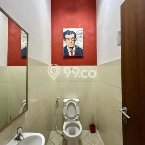 Ruko Dijual di Jakarta Selatan LT 97m2 & LB 378m2 Lokasi Terbaik! Ruko Dijual di Jakarta Selatan LT 97m2 & LB 378m2 Lokasi Terbaik!