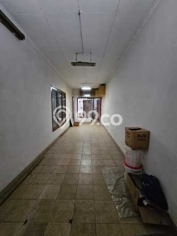 Rumah Elit Modern Siap Huni di Radio Dalam Jakarta Selatan Rumah Elit Modern Siap Huni di Radio Dalam Jakarta Selatan