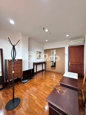 HARGA TERBAIK! Apartemen Kawasan Kebayoran Lama, 2 KM, Luas 190m2m², Area Strategis, Fasilitas Lengkap, Bisa Segera Huni HARGA TERBAIK! Apartemen Kawasan Kebayoran Lama, 2 KM, Luas 190m2m², Area Strategis, Fasilitas Lengkap, Bisa Segera Huni