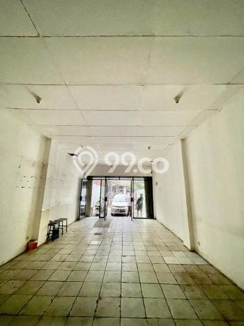 Dijual Ruko Premium Kawasan Mampang Prapatan, Luas 162m2m², Jalan Utama, Kawasan Komersial Dijual Ruko Premium Kawasan Mampang Prapatan, Luas 162m2m², Jalan Utama, Kawasan Komersial