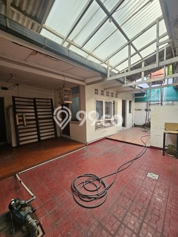 For Sale! Premium House LT 272m2 Desain Elegan di Gandaria For Sale! Premium House LT 272m2 Desain Elegan di Gandaria