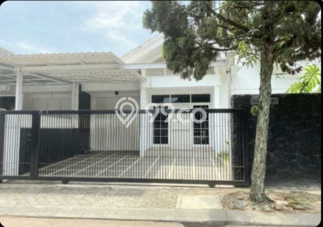 Rumah Disewakan Bandung LT 200m2 LB 150m2 Area Singgasana Rumah Disewakan Bandung LT 200m2 LB 150m2 Area Singgasana