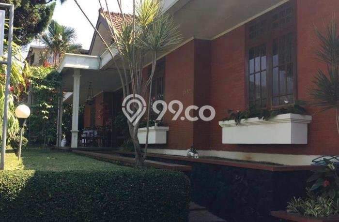 For Sale! Luxury House LT 901m2 Desain Modern di Gunung Batu For Sale! Luxury House LT 901m2 Desain Modern di Gunung Batu
