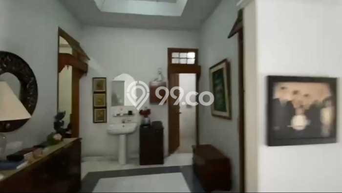 For Sale! Luxury House LT 901m2 Desain Modern di Gunung Batu For Sale! Luxury House LT 901m2 Desain Modern di Gunung Batu