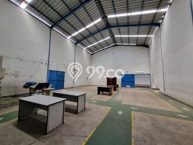 Gudang Area Perdagangan di Margaasih, Luas 800m², Siap Operasi Gudang Area Perdagangan di Margaasih, Luas 800m², Siap Operasi