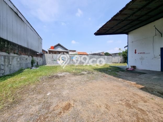 Gudang Area Perdagangan di Margaasih, Luas 800m², Siap Operasi Gudang Area Perdagangan di Margaasih, Luas 800m², Siap Operasi