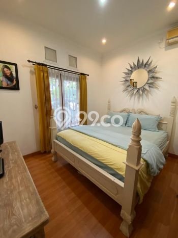 KESEMPATAN EMAS! Rumah area Kerobokan Kaja, Badung, LT 330m² LB 260m² KESEMPATAN EMAS! Rumah area Kerobokan Kaja, Badung, LT 330m² LB 260m²