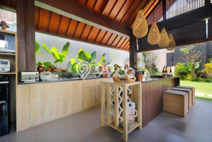 PROPERTI UNGGULAN! Rumah Strategis di Ungasan, Luas 813m² LB 450m² PROPERTI UNGGULAN! Rumah Strategis di Ungasan, Luas 813m² LB 450m²